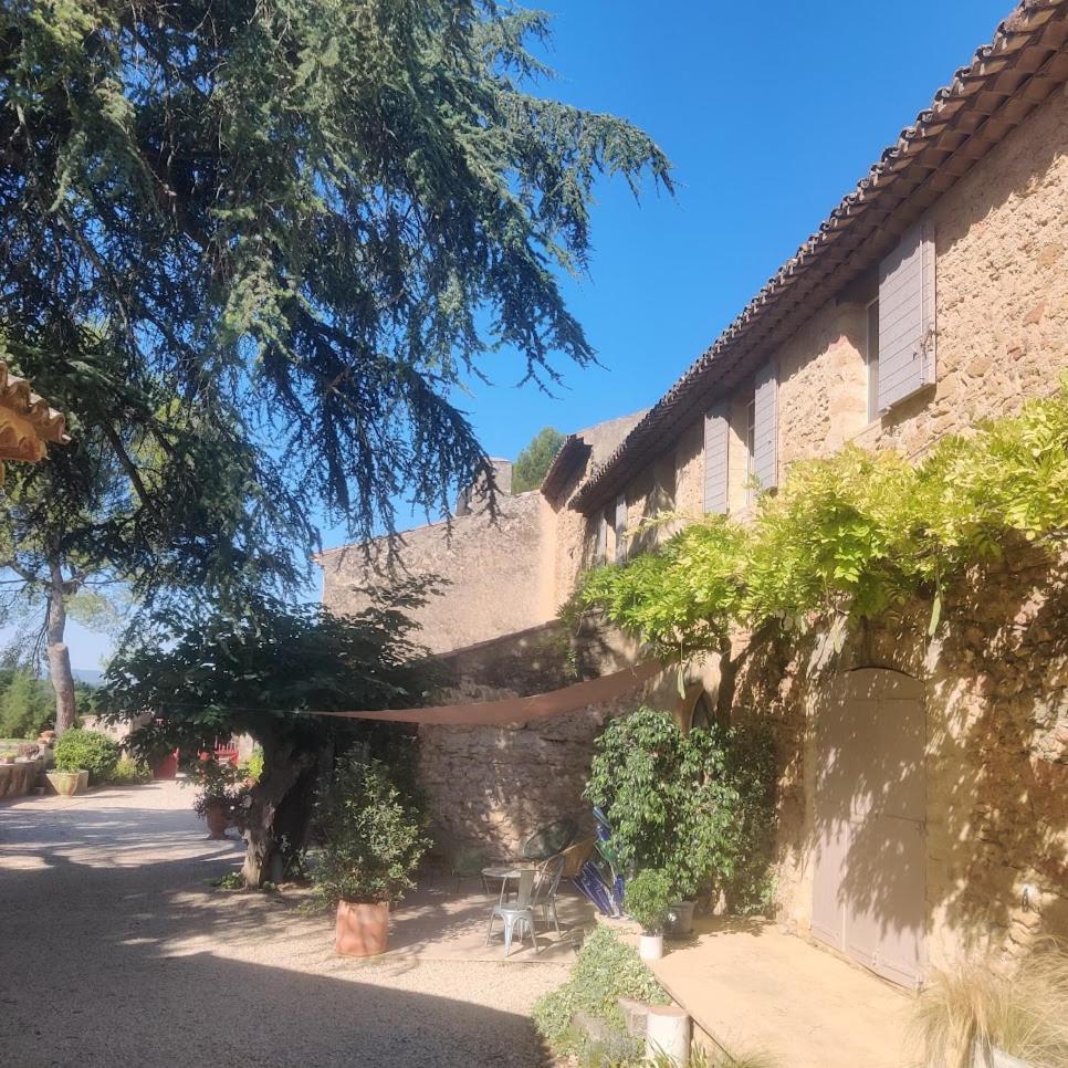 Charme Et Authenticite Dans Une Ferme. Lourmarin Zewnętrze zdjęcie