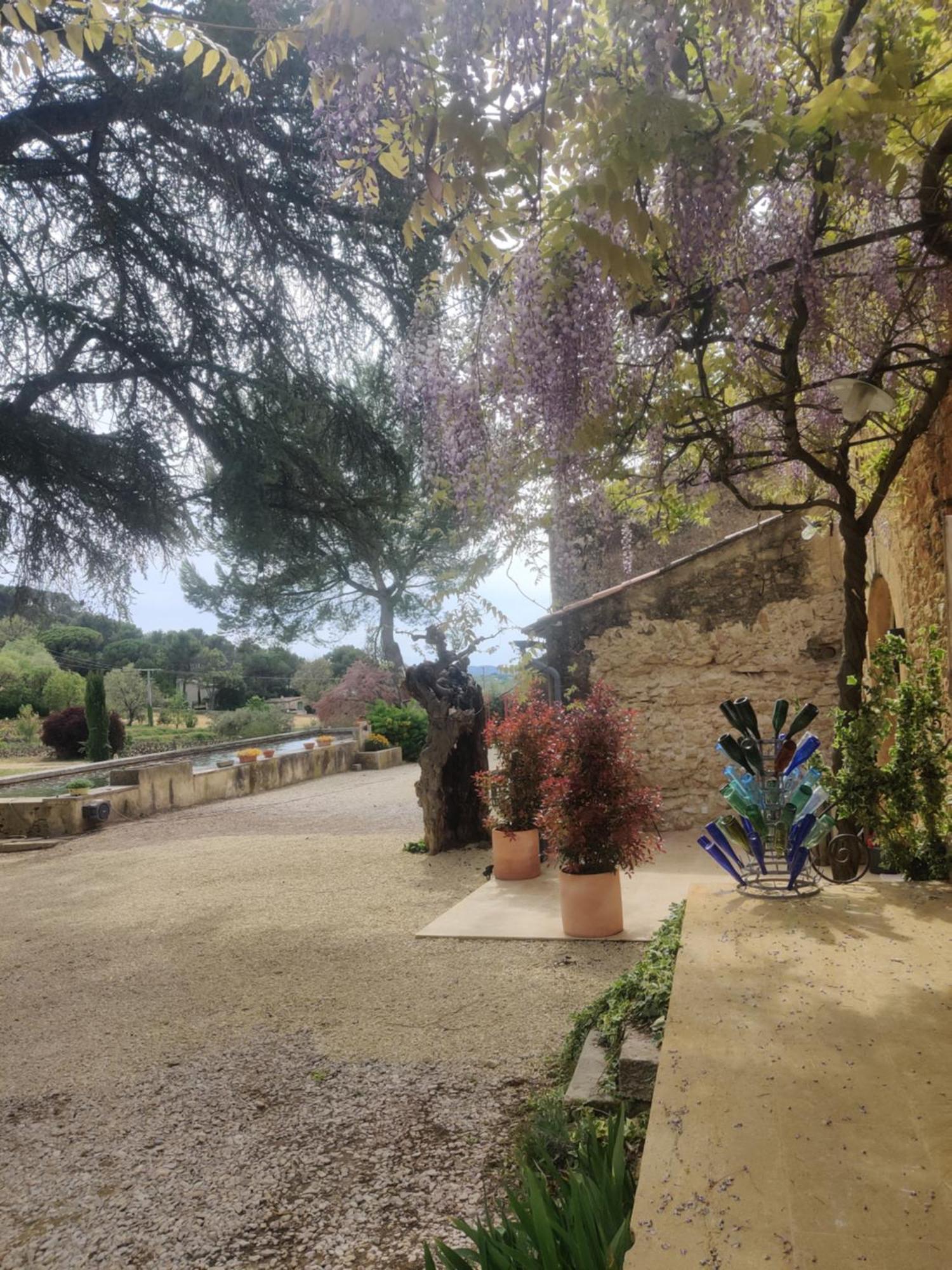 Charme Et Authenticite Dans Une Ferme. Lourmarin Zewnętrze zdjęcie